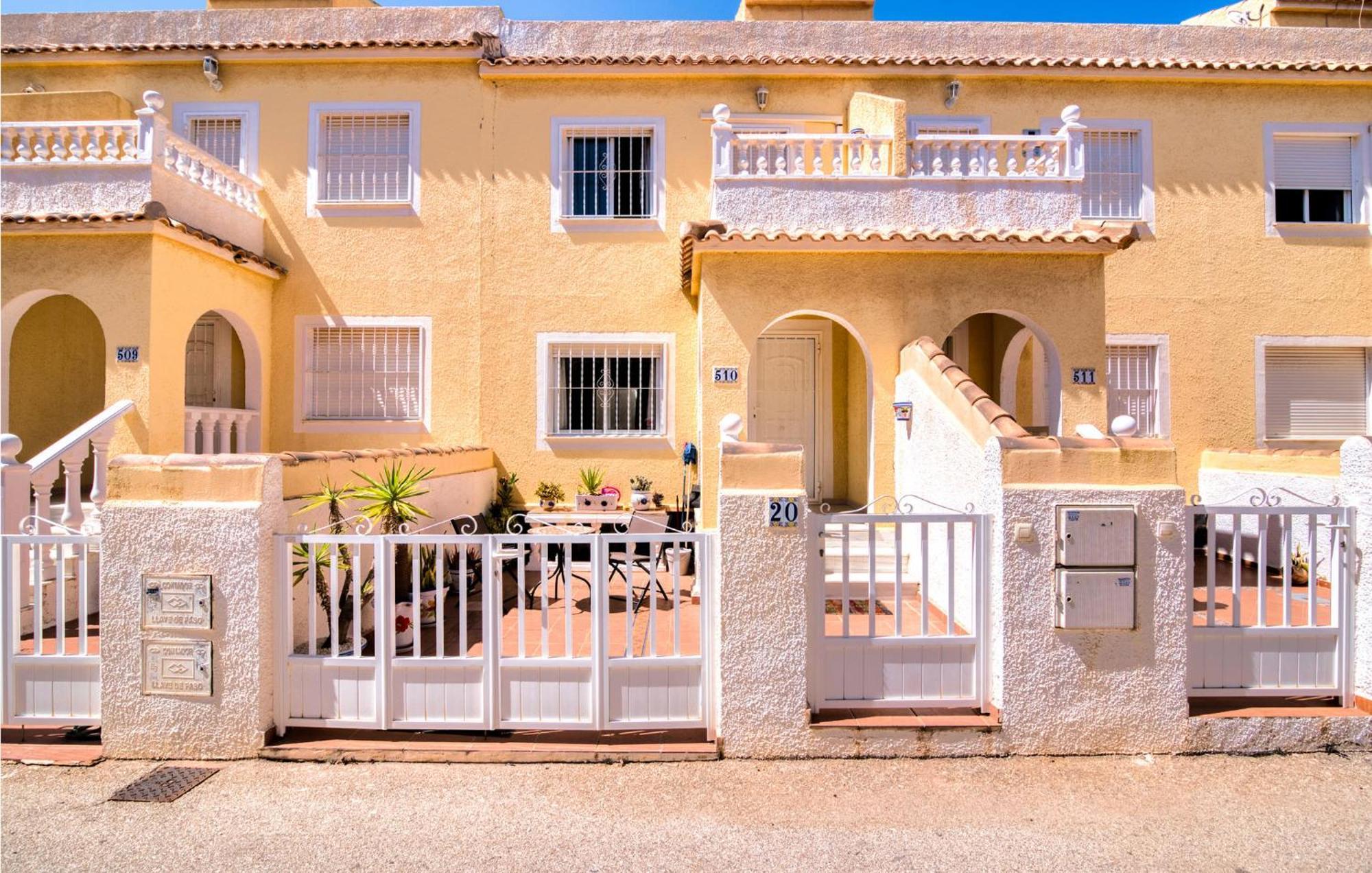 Gorgeous Home In Santa Pola With Wifi Экстерьер фото